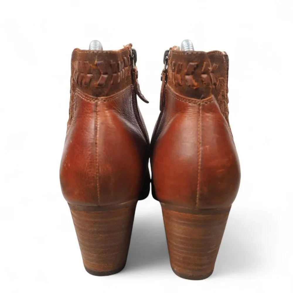 OluKai Kamahoi Side Zip Heeled Booties Brown‎ Leather (Damage) Women's 8